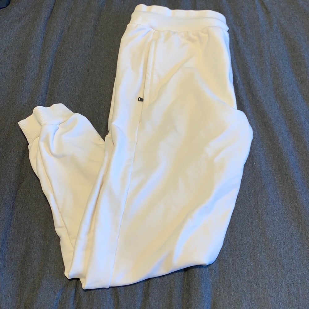 Fabletics Courtside Jogger L Bone
